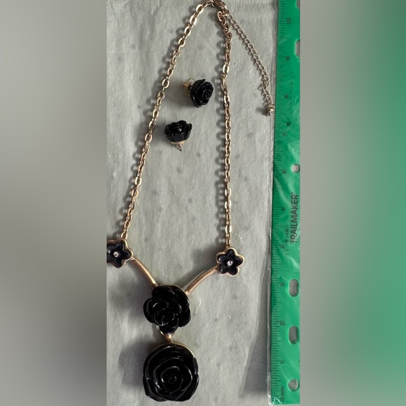 Please dont buy this item has been sold i cant mark it fo some reasn - Picture 2 of 2